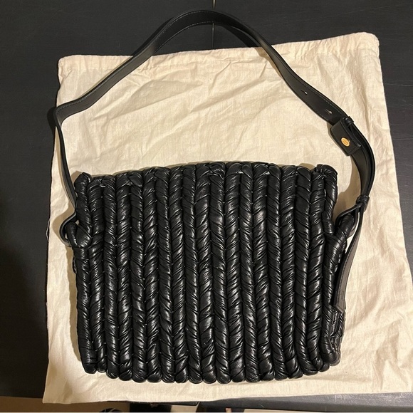 $844 Nanushka Women's Off Black The Busket Faux Leather Shoulder Purse Bag - Picture 6 of 10